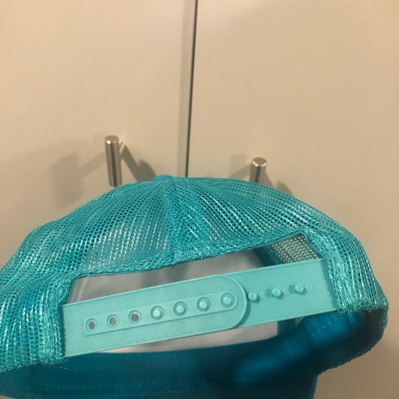 Bass Pro Shop trucker hat - Picture 3 of 3